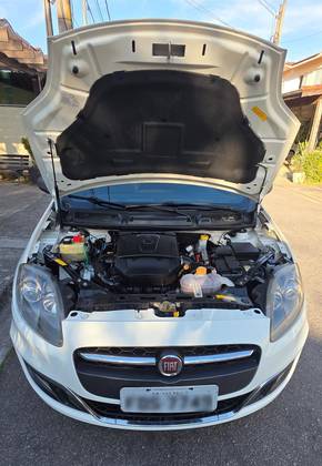 FIAT BRAVO 1.8 SPORTING 16V FLEX 4P AUTOMATIZADO