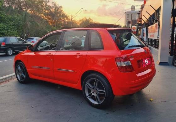 FIAT STILO 1.8 MPI SPORTING 8V FLEX 4P MANUAL
