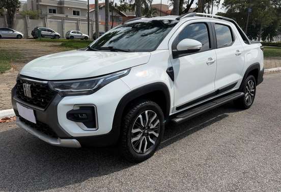 FIAT-STRADA-2023