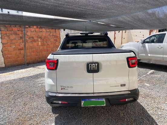 FIAT-TORO-2021