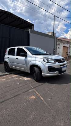 FIAT-UNO-2021