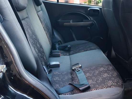 FIAT-UNO-1.4 EVO ECONOMY 8V FLEX 4P MANUAL FIAT-UNO-2012