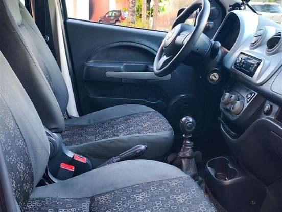 FIAT-UNO-1.4 EVO ECONOMY 8V FLEX 4P MANUAL FIAT-UNO-2012