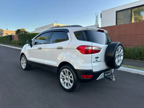 FORD-ECOSPORT-2013