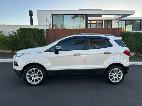 FORD-ECOSPORT-2013