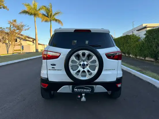 FORD-ECOSPORT-2013