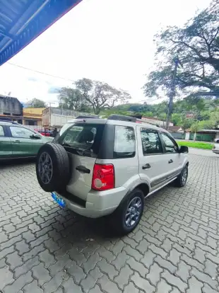 FORD-ECOSPORT-2010