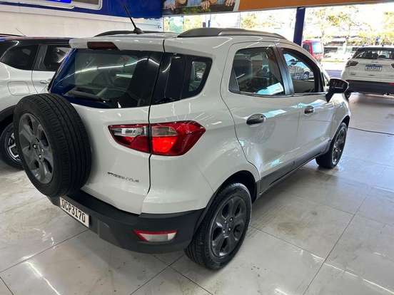 FORD-ECOSPORT-1.5 TI-VCT FLEX FREESTYLE AUTOMÁTICO FORD-ECOSPORT-2017