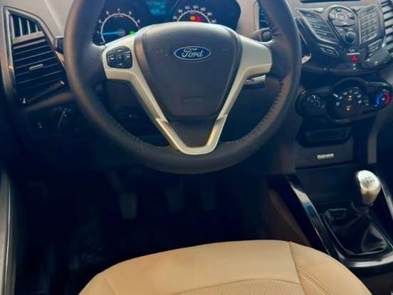 FORD-ECOSPORT-2013