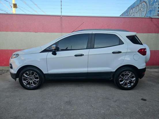 FORD-ECOSPORT-1.6 FREESTYLE 16V FLEX 4P MANUAL FORD-ECOSPORT-2015