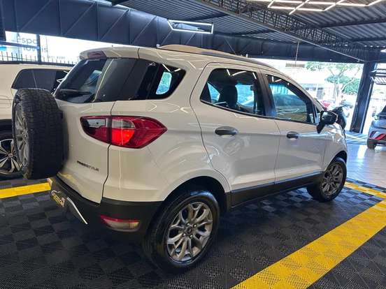 FORD-ECOSPORT-1.6 FREESTYLE 16V FLEX 4P MANUAL FORD-ECOSPORT-2015