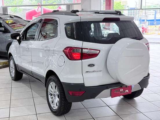 FORD-ECOSPORT-2015
