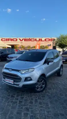 FORD-ECOSPORT-2014