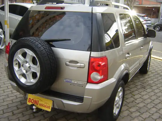 FORD-ECOSPORT-2011