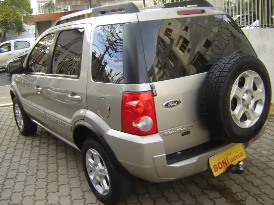 FORD-ECOSPORT-2011