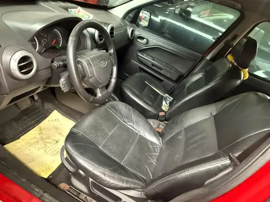 FORD-ECOSPORT-2008