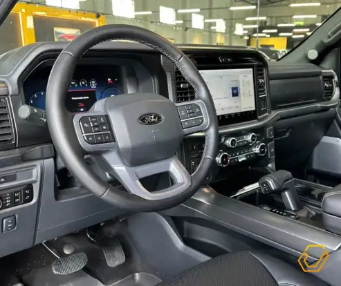 FORD-F-150-2025