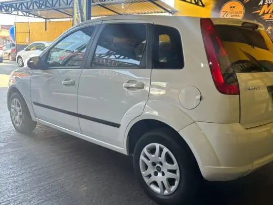 FORD-FIESTA-1.0 ROCAM HATCH 8V FLEX 4P MANUAL FORD-FIESTA-2013