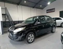 FORD FIESTA 1.6 ROCAM SEDAN 8V FLEX 4P MANUAL FORD FIESTA 1.6 ROCAM SEDAN 8V FLEX 4P MANUAL