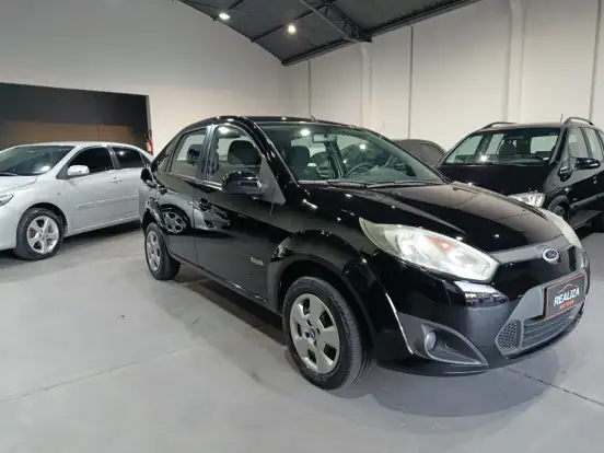 FORD-FIESTA-1.6 ROCAM SEDAN 8V FLEX 4P MANUAL FORD-FIESTA-2013