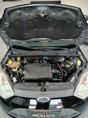 FORD-FIESTA-2013