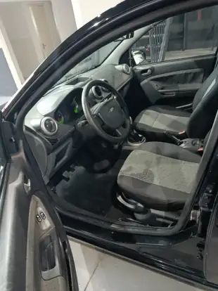 FORD-FIESTA-2013