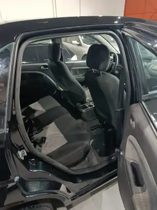 FORD-FIESTA-2013