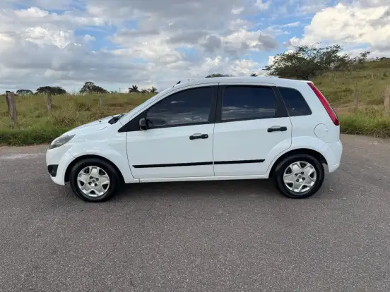 FORD-FIESTA-2011