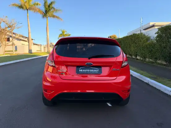 FORD-FIESTA-2016