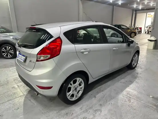 FORD-FIESTA-2017