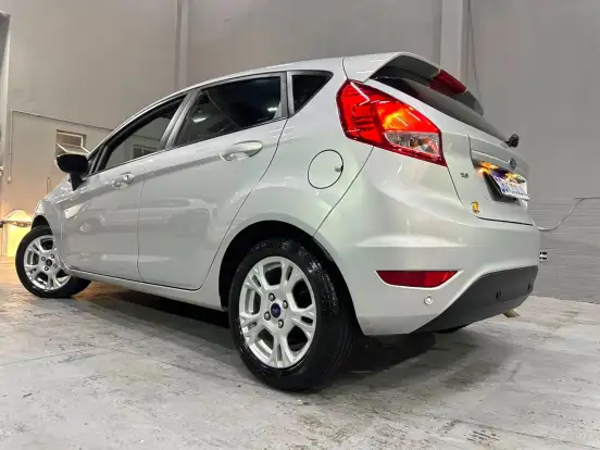 FORD-FIESTA-2017