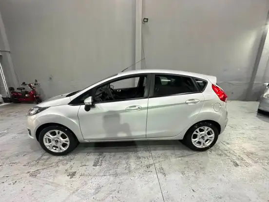 FORD-FIESTA-1.6 SEL HATCH 16V FLEX 4P POWERSHIFT FORD-FIESTA-2017