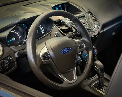 FORD-FIESTA-2017