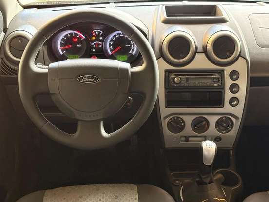 FORD-FIESTA-1.0 ROCAM S 8V FLEX 4P MANUAL FORD-FIESTA-2013