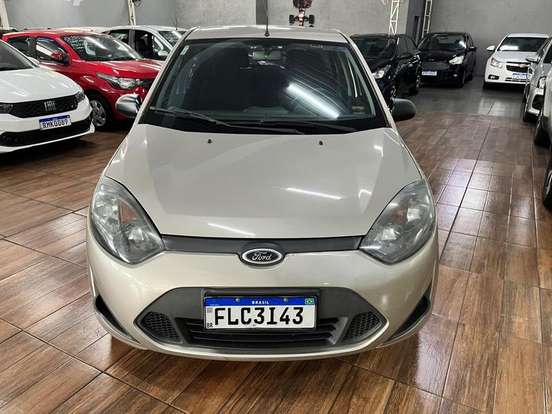 FORD-FIESTA-2013