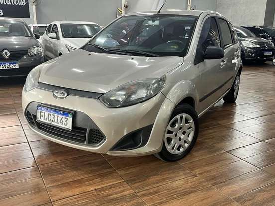 FORD-FIESTA-2013