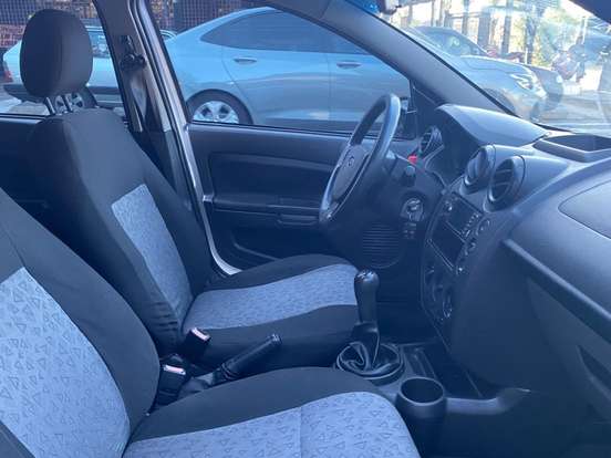 FORD-FIESTA-1.0 ROCAM SEDAN 8V FLEX 4P MANUAL FORD-FIESTA-2013