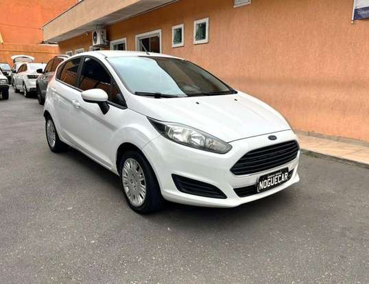 FORD-FIESTA-2014