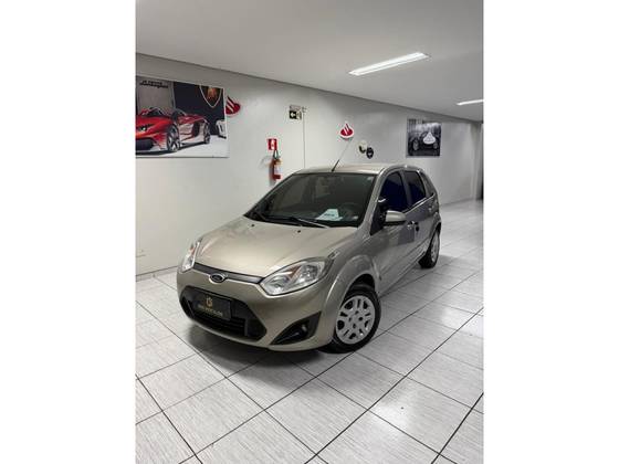 FORD FIESTA 1.6 MPI CLASS HATCH 8V FLEX 4P MANUAL