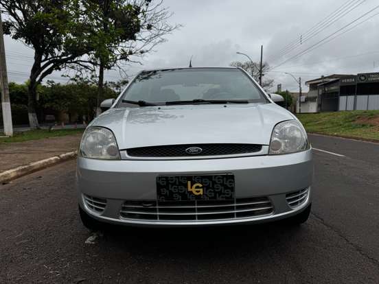 FORD-FIESTA-1.6 MPI SEDAN 8V FLEX 4P MANUAL FORD-FIESTA-2005