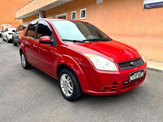 FORD-FIESTA-2008