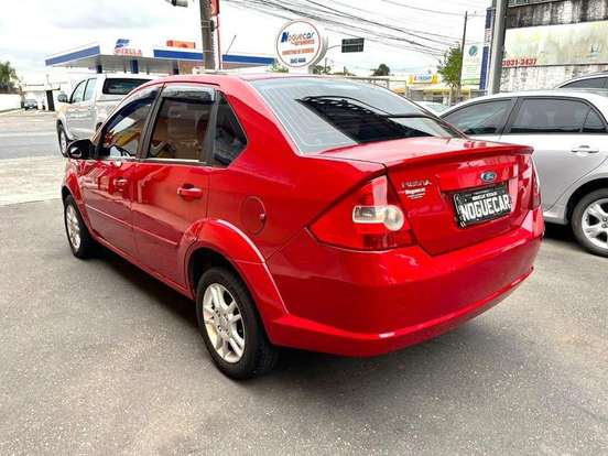 FORD-FIESTA-2008