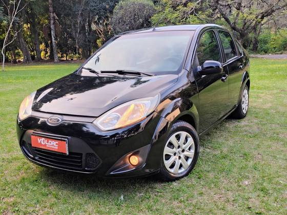 FORD FIESTA 1.6 ROCAM SE PLUS SEDAN 8V FLEX 4P MANUAL