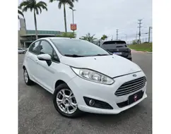 FORD FIESTA 1.6 TITANIUM HATCH 16V FLEX 4P POWERSHIFT FORD FIESTA 1.6 TITANIUM HATCH 16V FLEX 4P POWERSHIFT