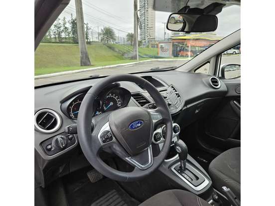 FORD-FIESTA-1.6 TITANIUM HATCH 16V FLEX 4P POWERSHIFT FORD-FIESTA-2015