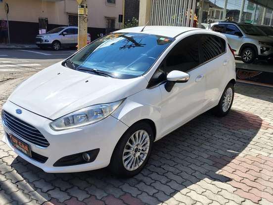 FORD-FIESTA-1.6 TITANIUM PLUS SEDAN 16V FLEX 4P POWERSHIFT FORD-FIESTA-2014