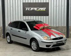 FORD FOCUS 1.6 GL 8V FLEX 4P MANUAL FORD FOCUS 1.6 GL 8V FLEX 4P MANUAL