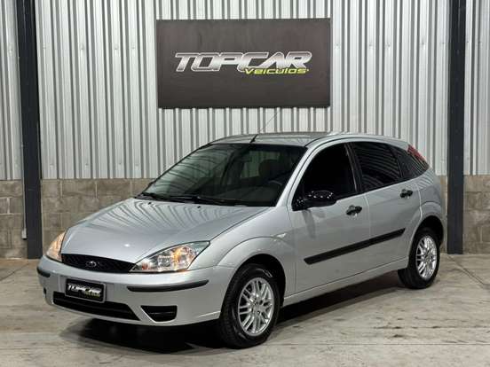 FORD-FOCUS-2008
