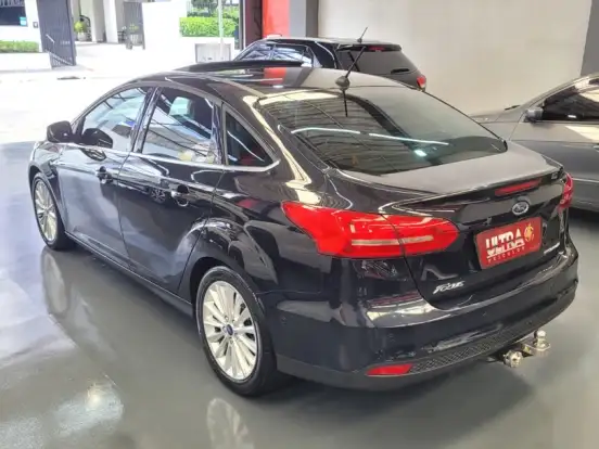 FORD-FOCUS-2.0 TITANIUM PLUS 16V FLEX 4P POWERSHIFT FORD-FOCUS-2018