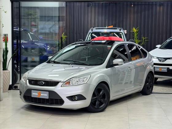 FORD FOCUS 2.0 16V FLEX 4P AUTOMÁTICO